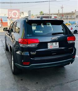 جیپ گراند شیرۆکی